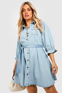 Boohoo Plus Denim Skater Jurk Met Zakken En Ceintuur, Light Wash