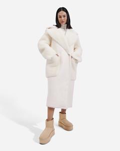 Ugg Shearling Regenerate-mantel in White  Other