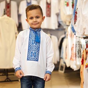 Roxi Oekraïens geborduurd shirt voor jongens van 1 tot 12 jaar oud