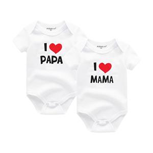 KIDDIEZOOM 2PCS pasgeboren babykleding met korte mouwen meisje jongenskleding I Love Papa Mama Design katoenen rompertjes