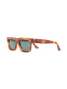 Cutler & Gross 1386 zonnebril met vierkant montuur - Bruin