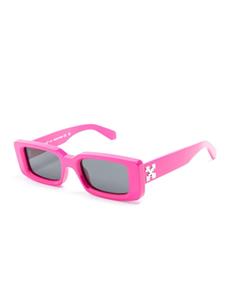 Off-White Arrows rectangle-frame sunglasses - Roze