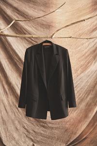 Elsewhere Fashion Valka Crepe Blazer - Zwart