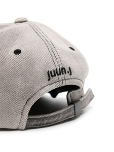 Juun.J logo-embroidered washed cap - Grijs
