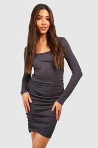 Boohoo Zachte Geribbelde Mini Jurk Met Ruches En Lage Ronde Hals, Charcoal