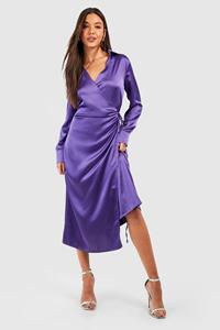 Boohoo Satijnen Midaxi Wikkel Blouse Jurk, Purple