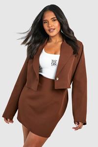 Boohoo Plus Geweven Korte Boxy Blazer, Chocolate