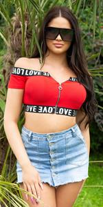 Cosmoda Collection off-shoulder cropped top love rood