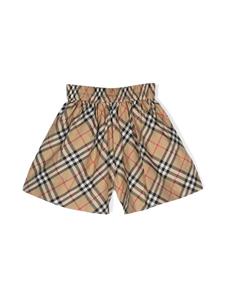 Burberry Kids Geruite shorts - Bruin