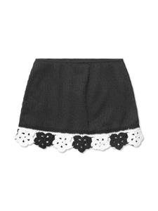Nessi Byrd Kids Sonna Black crochet-flower mini skirt - Zwart