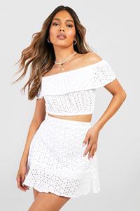 Boohoo Broiderie Anglaise Off Shoulder Top En Rok Set, White