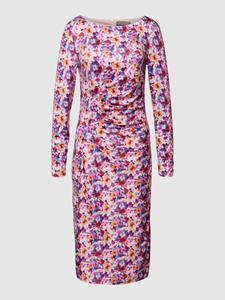 Christian Berg Woman Selection Midi jurk in all-over look met plooien