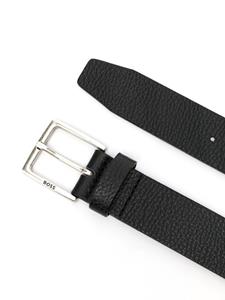 BOSS engraved-logo leather belt - Zwart