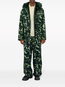 Burberry rose-print coated canvas trousers - Groen