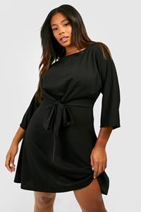 Boohoo Plus Gedrapeerde Skater Jurk, Black