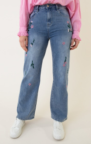 The Musthaves Embroidery High Waist Flower Jeans Straight