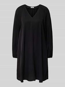 Marc O'Polo Midikleid Dress, feminine a-shape, v-neck, pa
