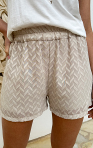 The Musthaves Detailed Short Beige