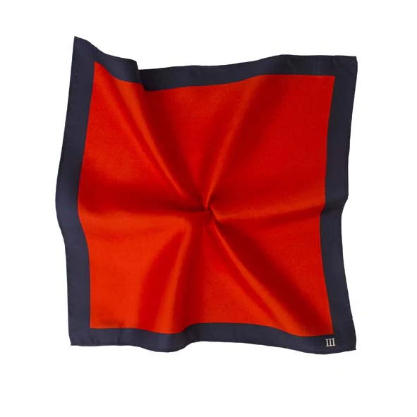Tresanti Yves i zijden rode pochet met navy rand |