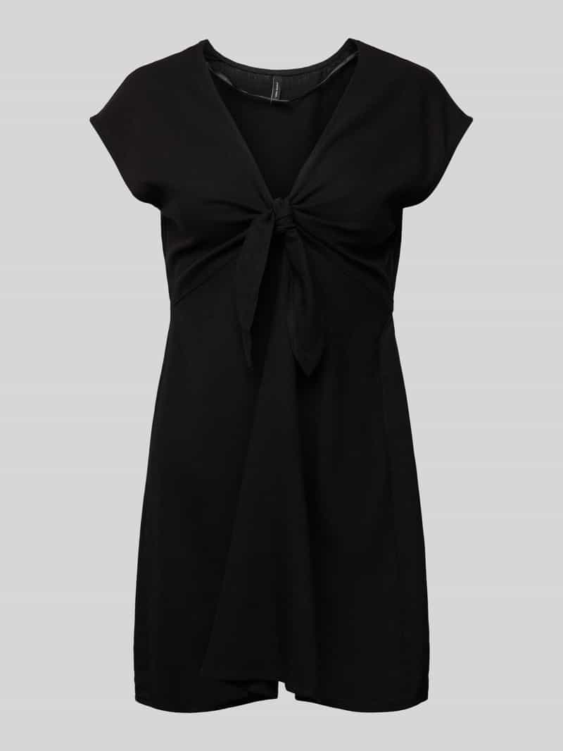 Vero Moda Mini-jurk met knoopdetail, model 'MYMILO'