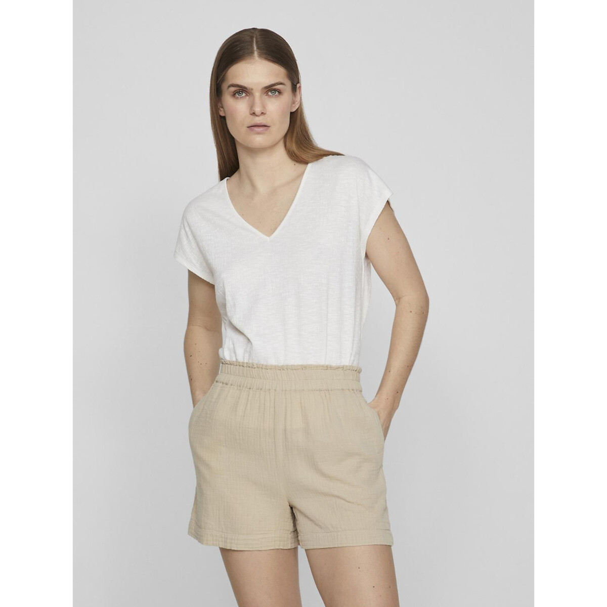 Vila T-Shirt Legere Shirt Bluse mit Spitzen Details V-Ausschnitt 7564 in Weiß
