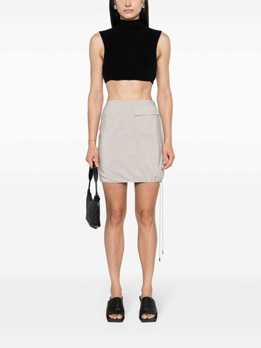 Calvin Klein logo-plaque crinkled mini skirt - Grijs