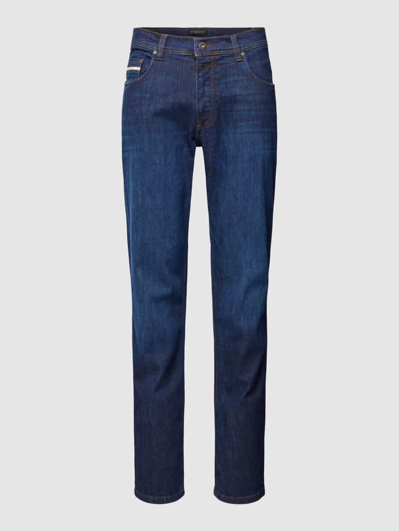 bugatti 5-Pocket-Jeans, mit einem leichten Used Look