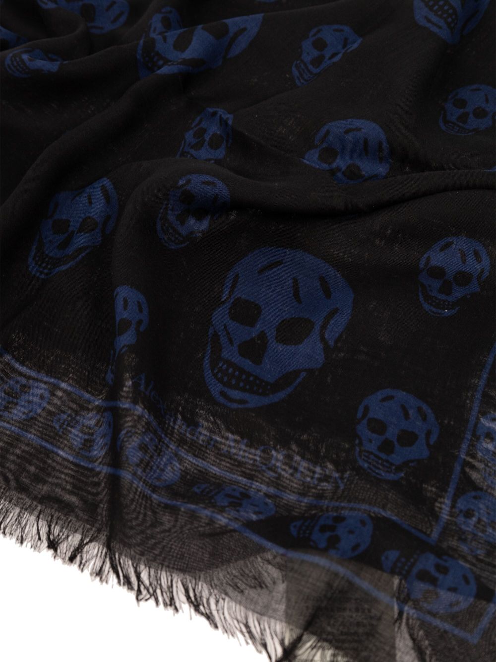 Alexander McQueen skull-print modal scarf - Zwart