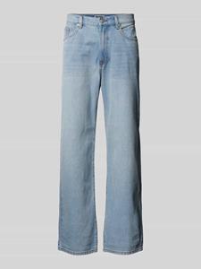 REVIEW Jeans met losse pasvorm en steekzakken