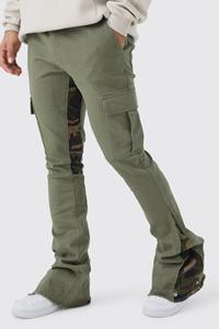 Boohoo Stacked Flared Skinny Camo Cargo Broek Met Gusset Detail, Khaki