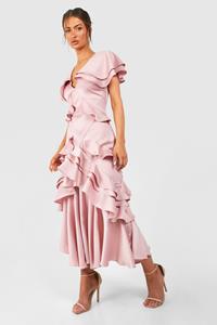 Boohoo Satijnen Maxi Jurk Met Ruches, Blush