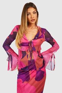 Boohoo Abstracte Mesh Bloemen Blouse Met Wijde Mouwen En Ruches, Magenta