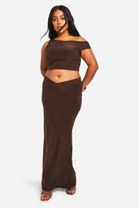 Boohoo Plus Double Slinky Dropped Shoulder Top & V Waistband Maxi Skirt Co Ord, Chocolate