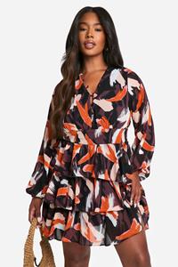 Boohoo Plus Chiffon Skater Jurk Met Ruches En Opdruk, Orange