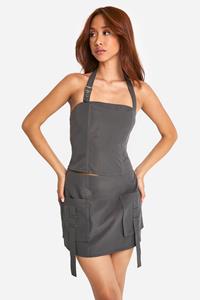 Boohoo Top Met Gesp En Halter Neck, Charcoal