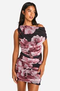 Boohoo Petite Geplooid Bold Bloemen Mini Rokje, Black