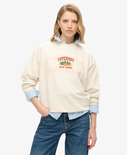 Superdry Vrouwen Travel Souvenir Sweatshirt met Ronde Hals en Losse Pasvorm Crème