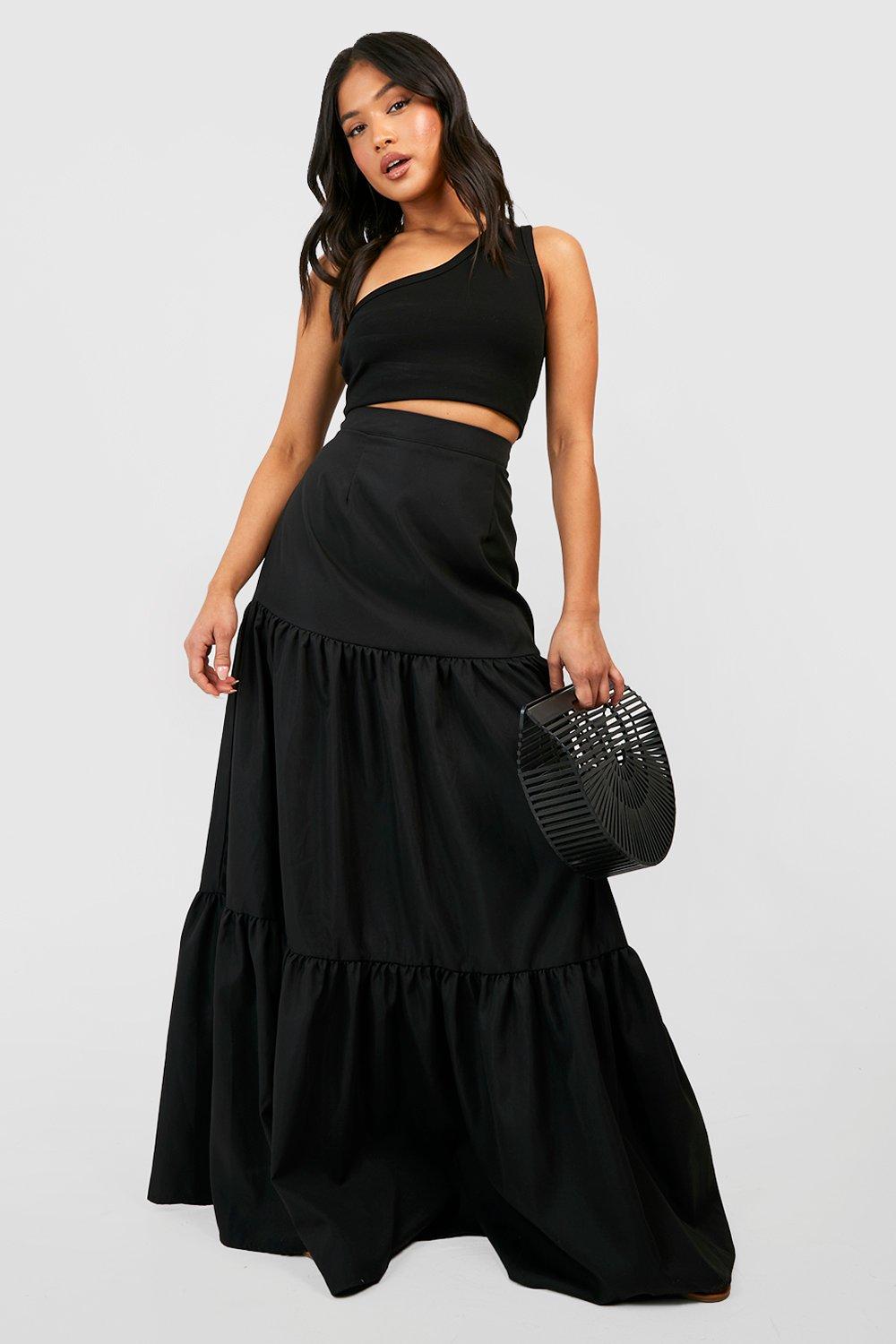 Boohoo Petite Geweven Maxi Zigeuner Rok Met Laagjes, Black