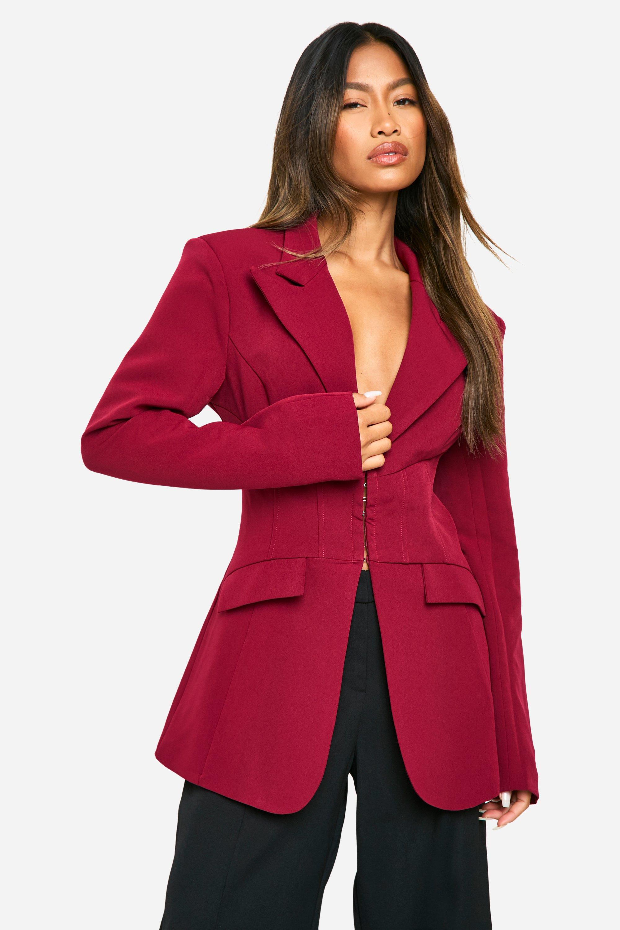 Boohoo Getailleerde Blazer Met Naaddetail En Geplooide Taille, Cherry