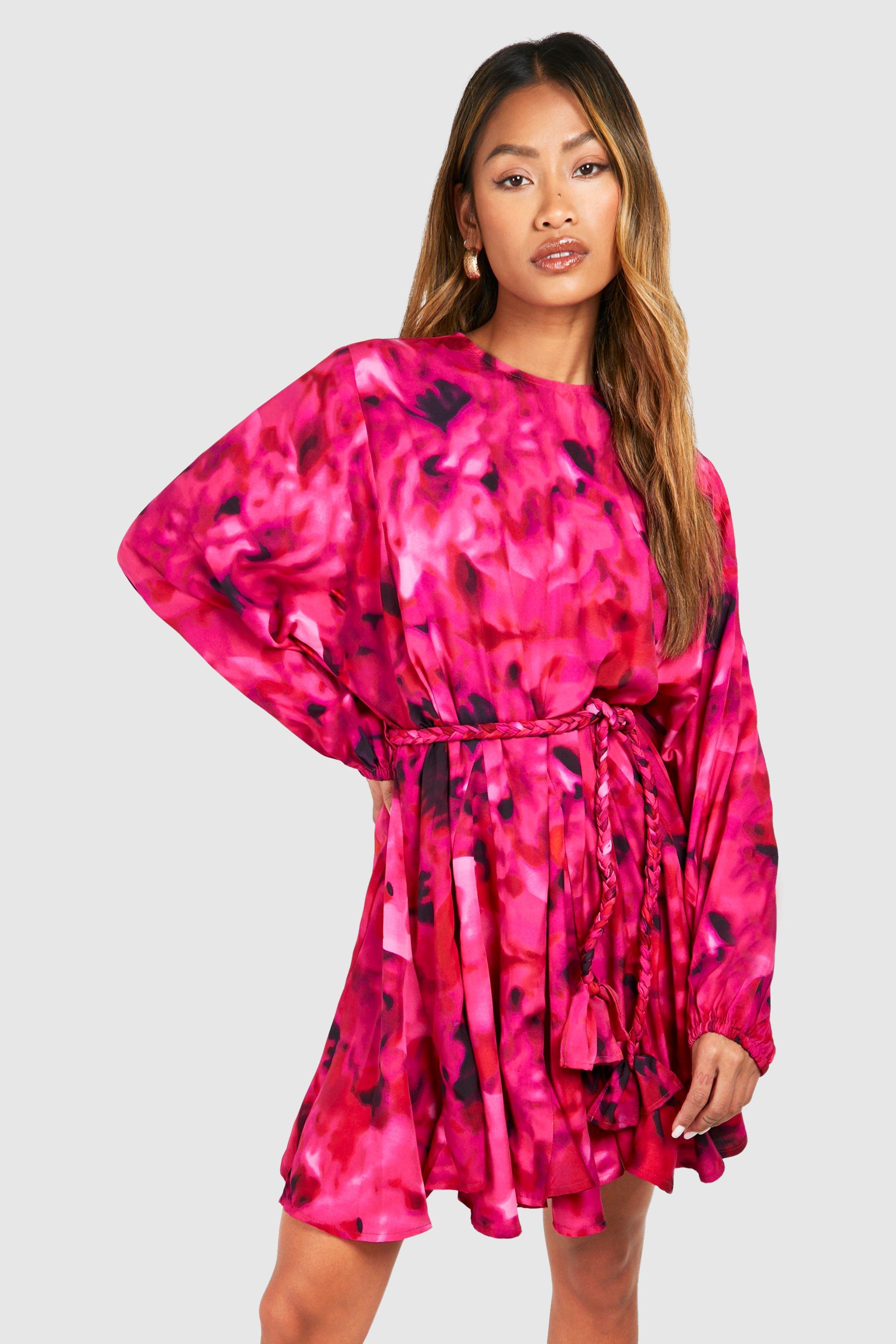 Boohoo Godet Mini Jurk Met Wazige Print, Pink