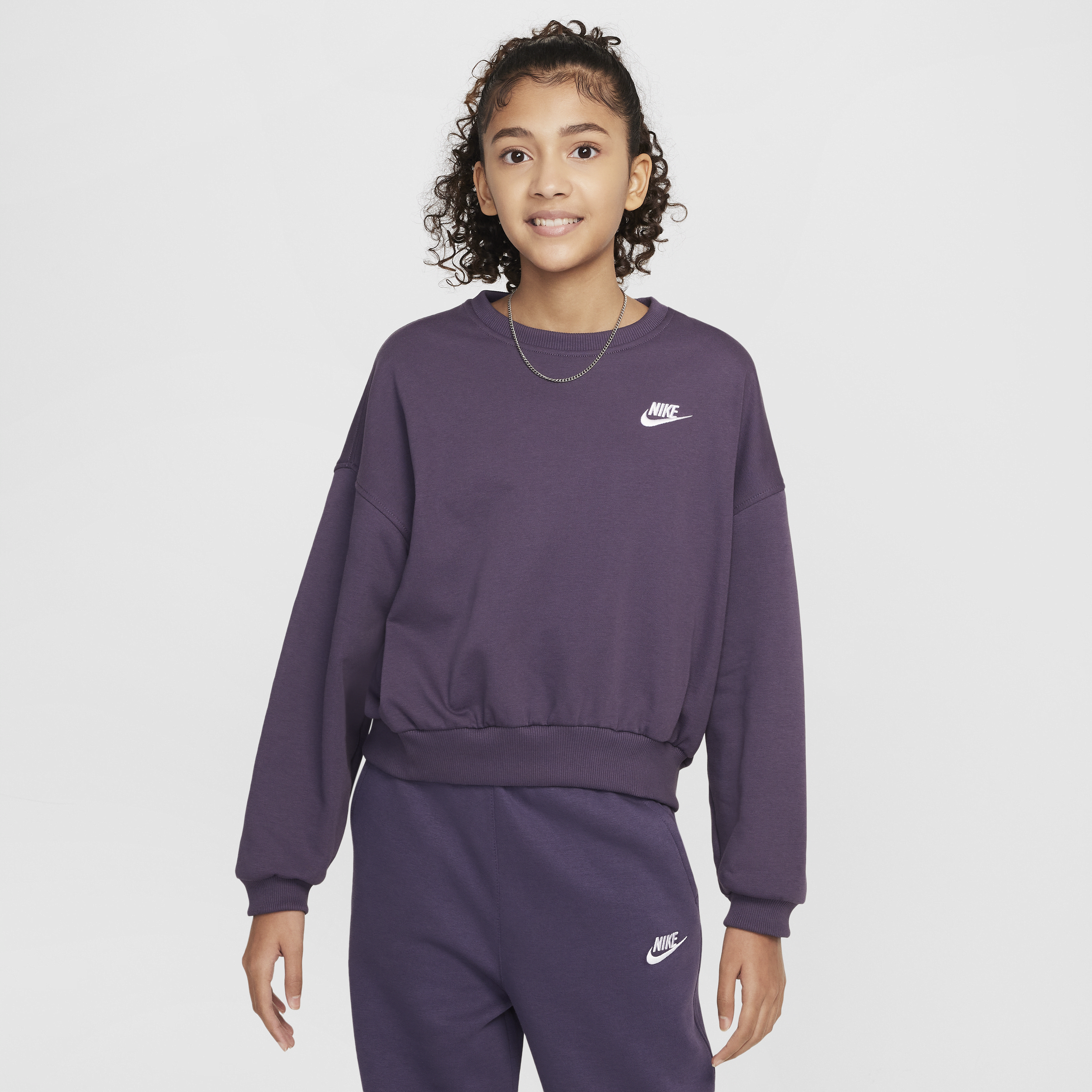 Nike Sportswear Club Fleece sweatshirt met ronde hals en recht design voor meisjes - Paars