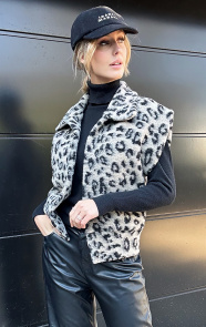 The Musthaves Oversized Woven Gilet Leopard