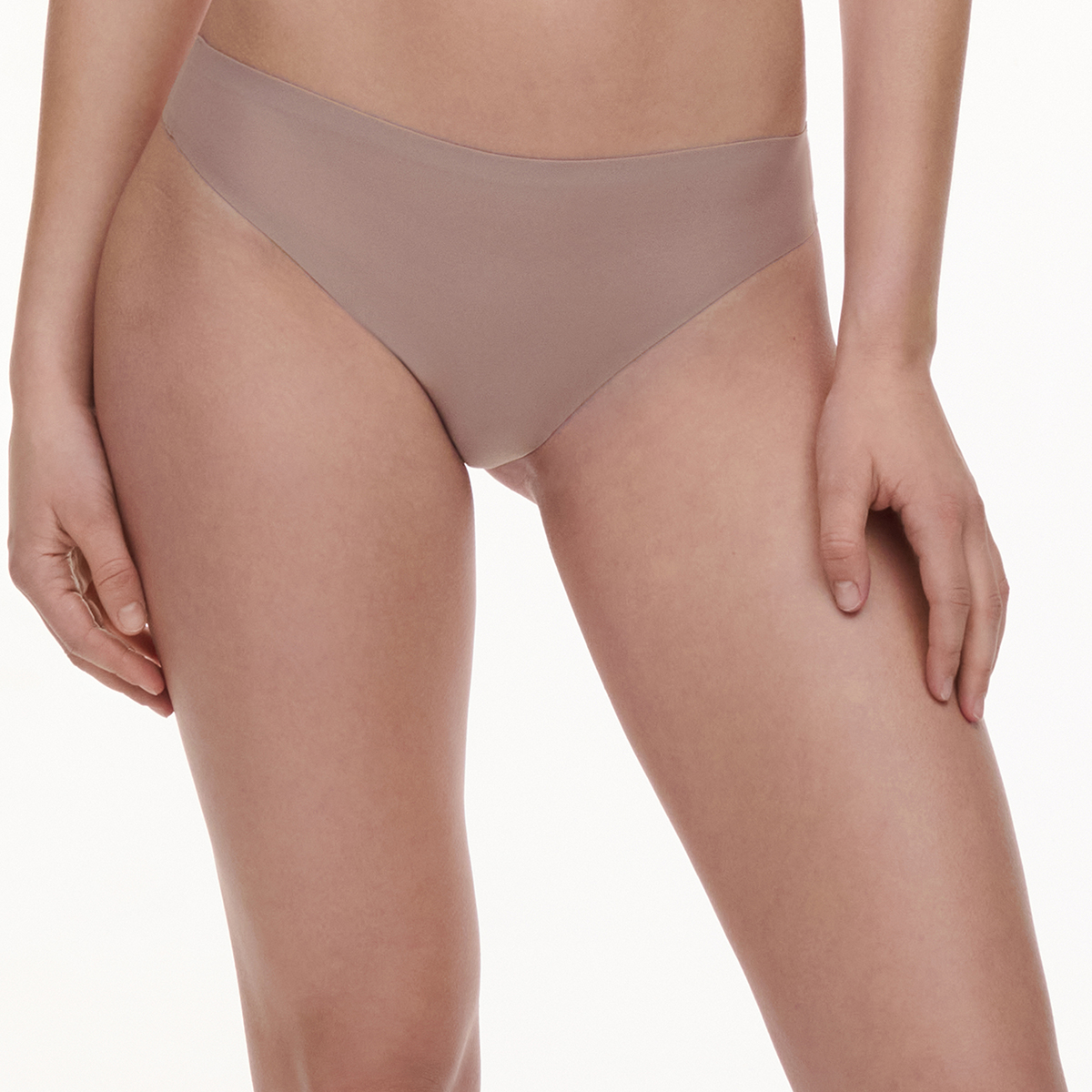 Chantelle SoftStretch g-string, nude