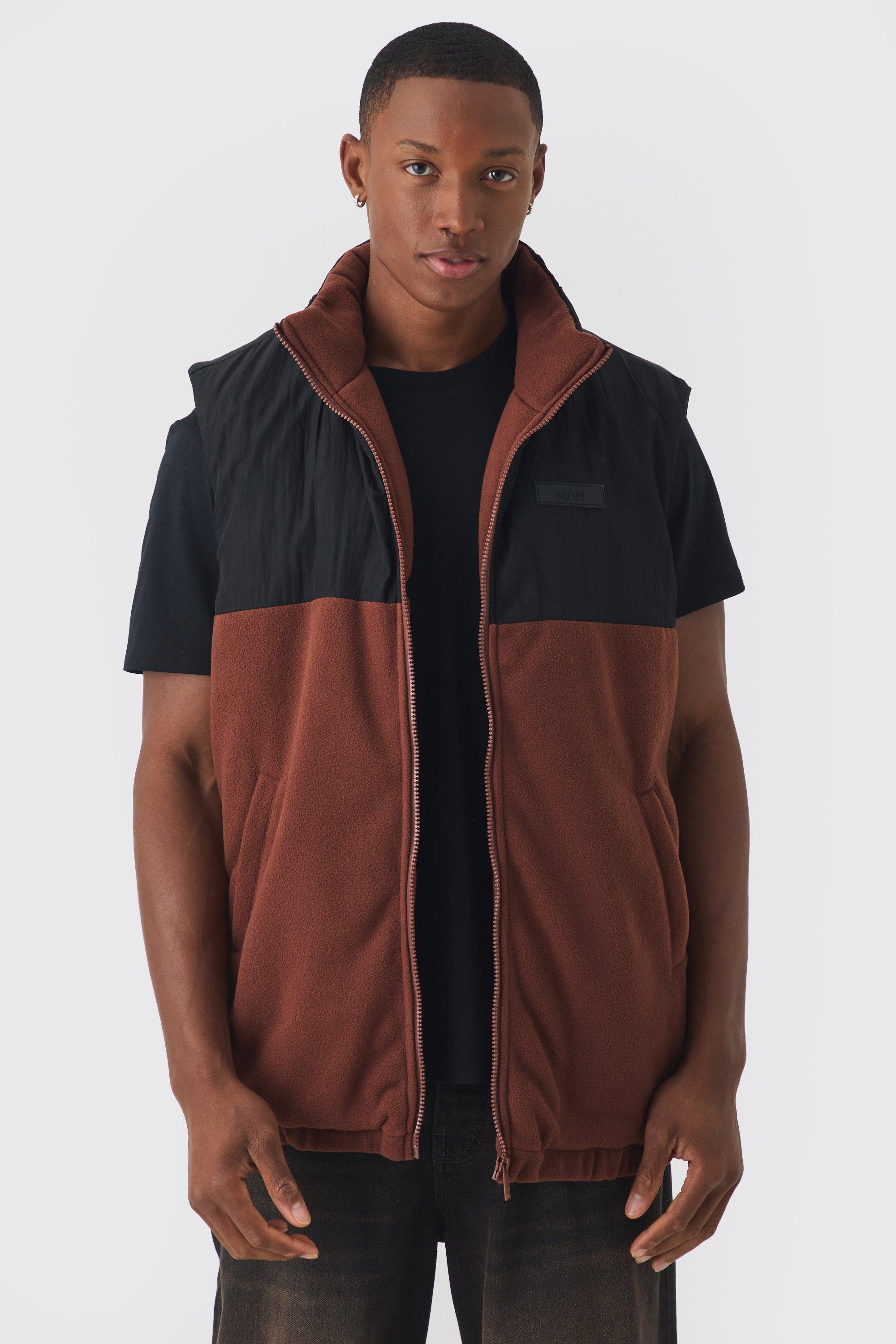 Boohoo Man Boxy Color Block Fleece Bodywarmer Met Label In Bruin, Brown