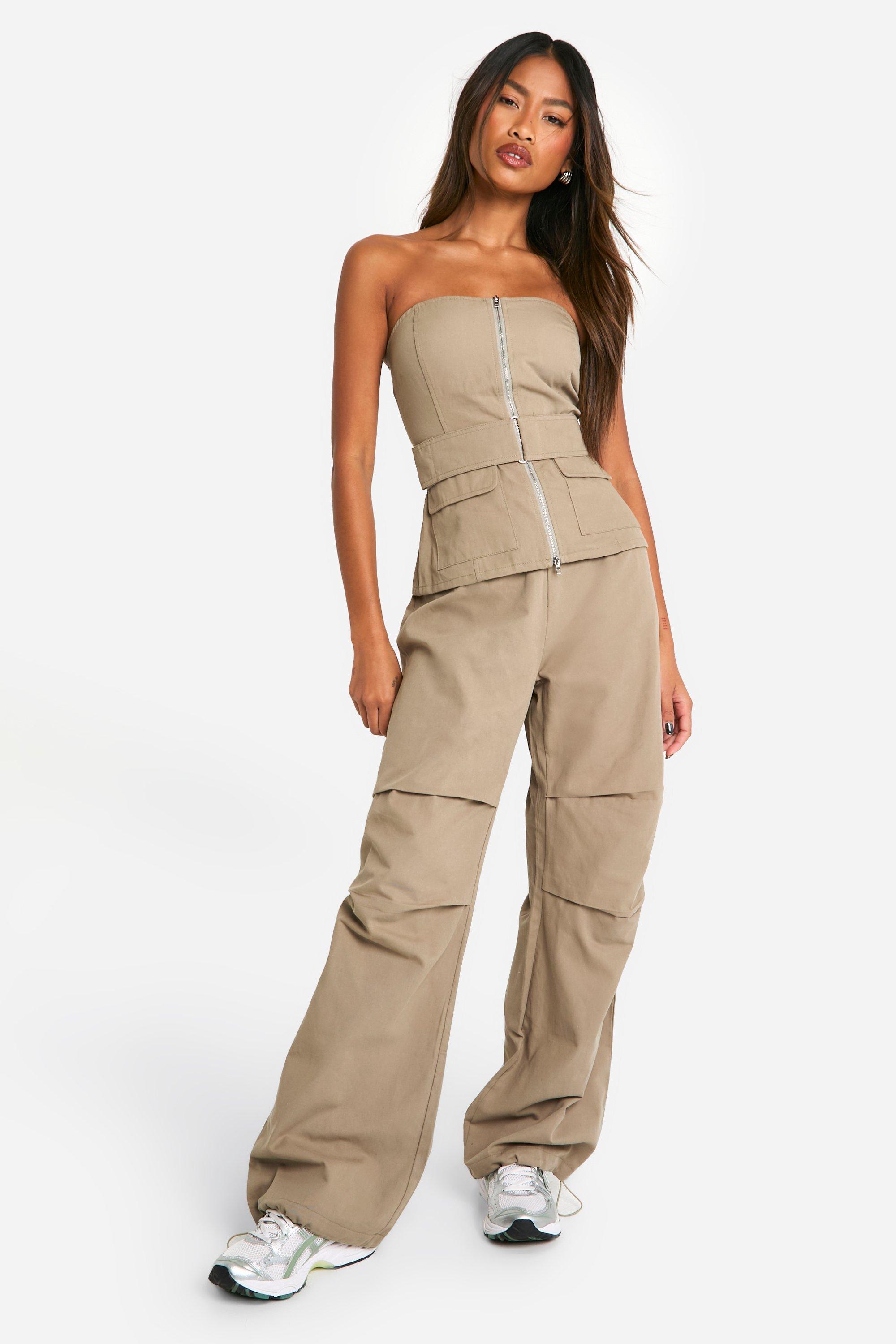 Boohoo Cargo Broek Met Geplooide Tailleband En Geplooide Knieën En Touwtjes, Khaki