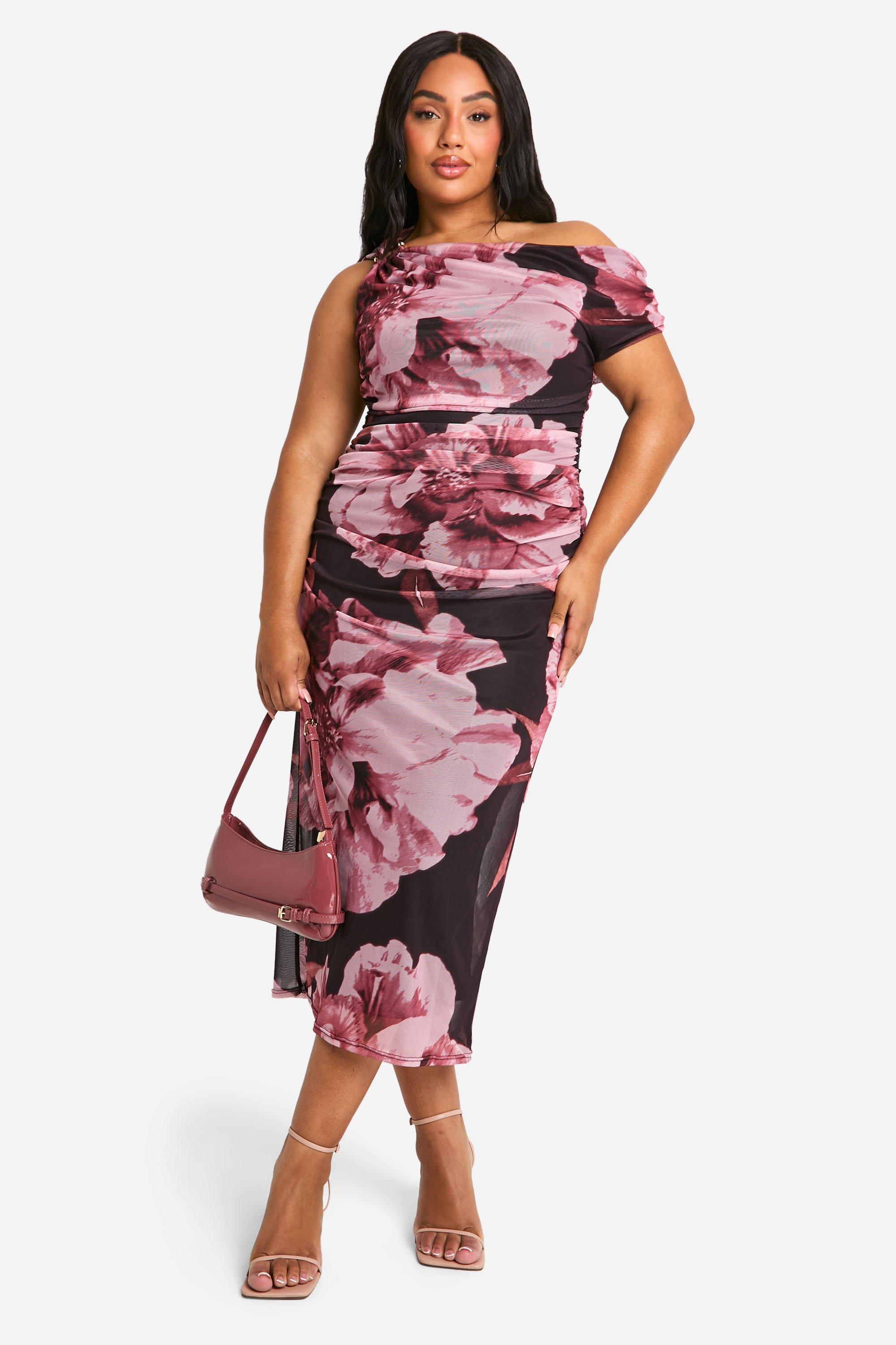 Boohoo Plus Mesh Bloemenprint Midi Jurk Met Eén Blote Schouder, Pink