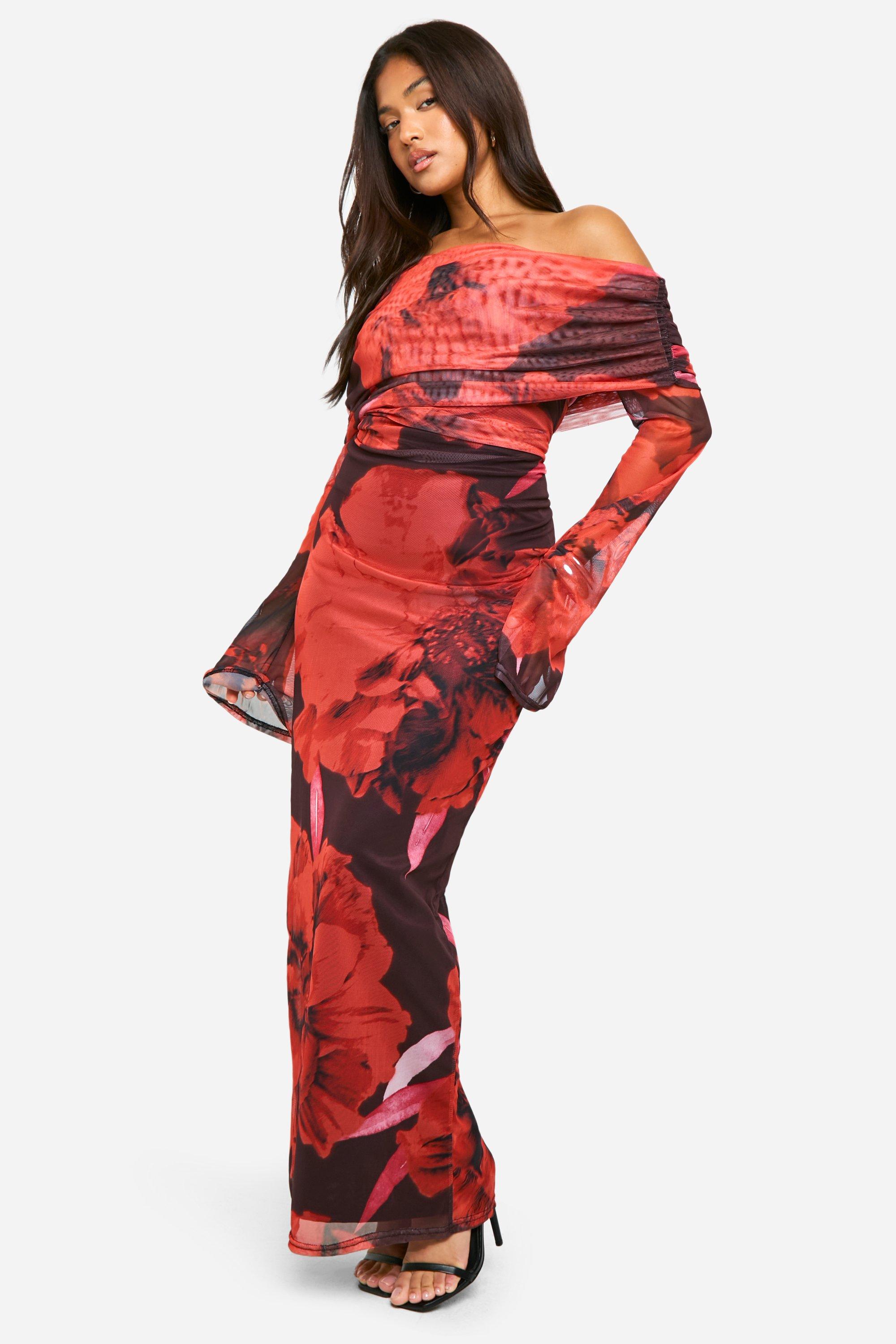 Boohoo Geplooide Bloemenprint Maxi Jurk Met Uitgesneden Hals, Red