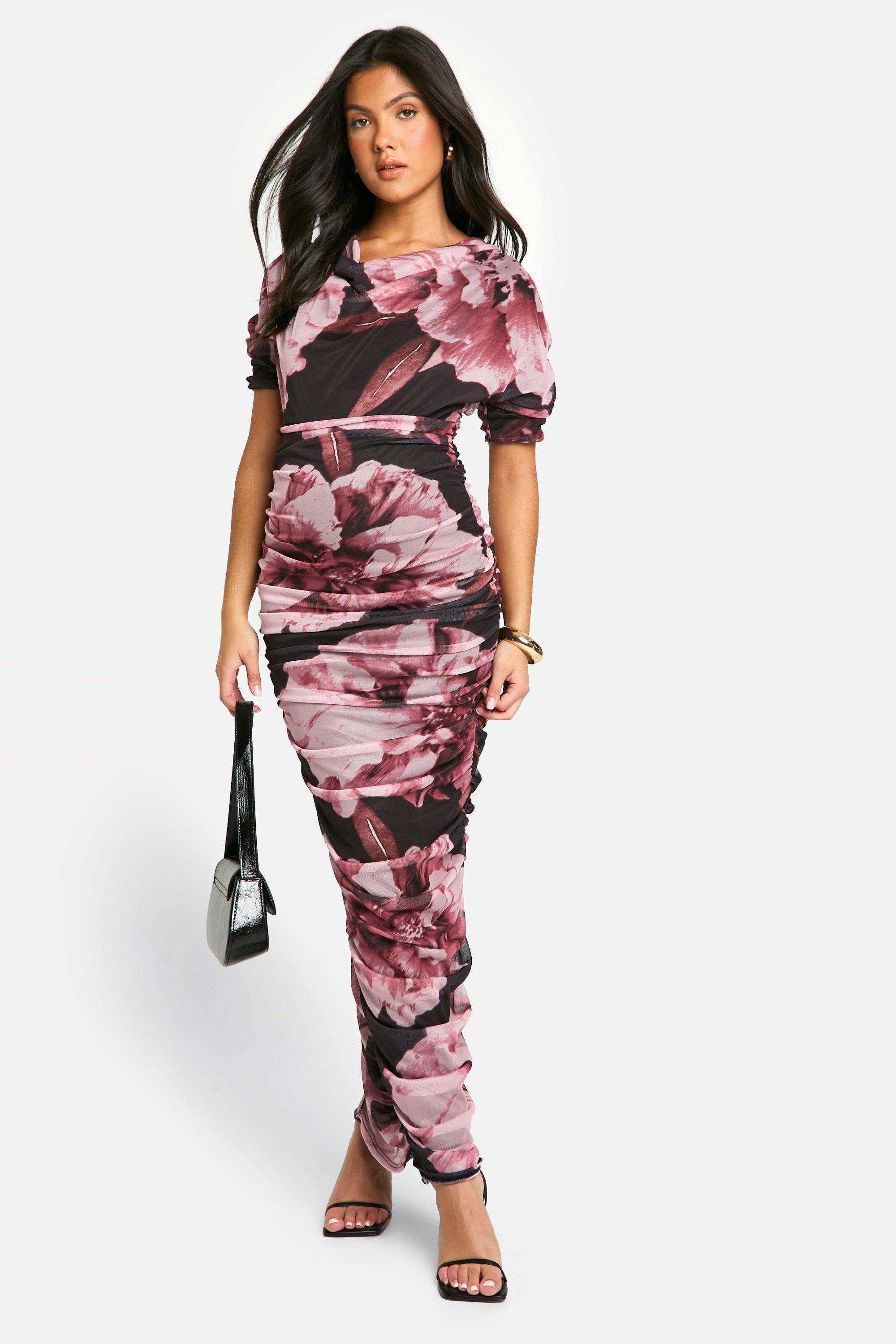 Boohoo Zwangerschap Geplooide Mesh Bloemen Maxi Jurk Met Waterval Hals En Korte Mouwen, Black