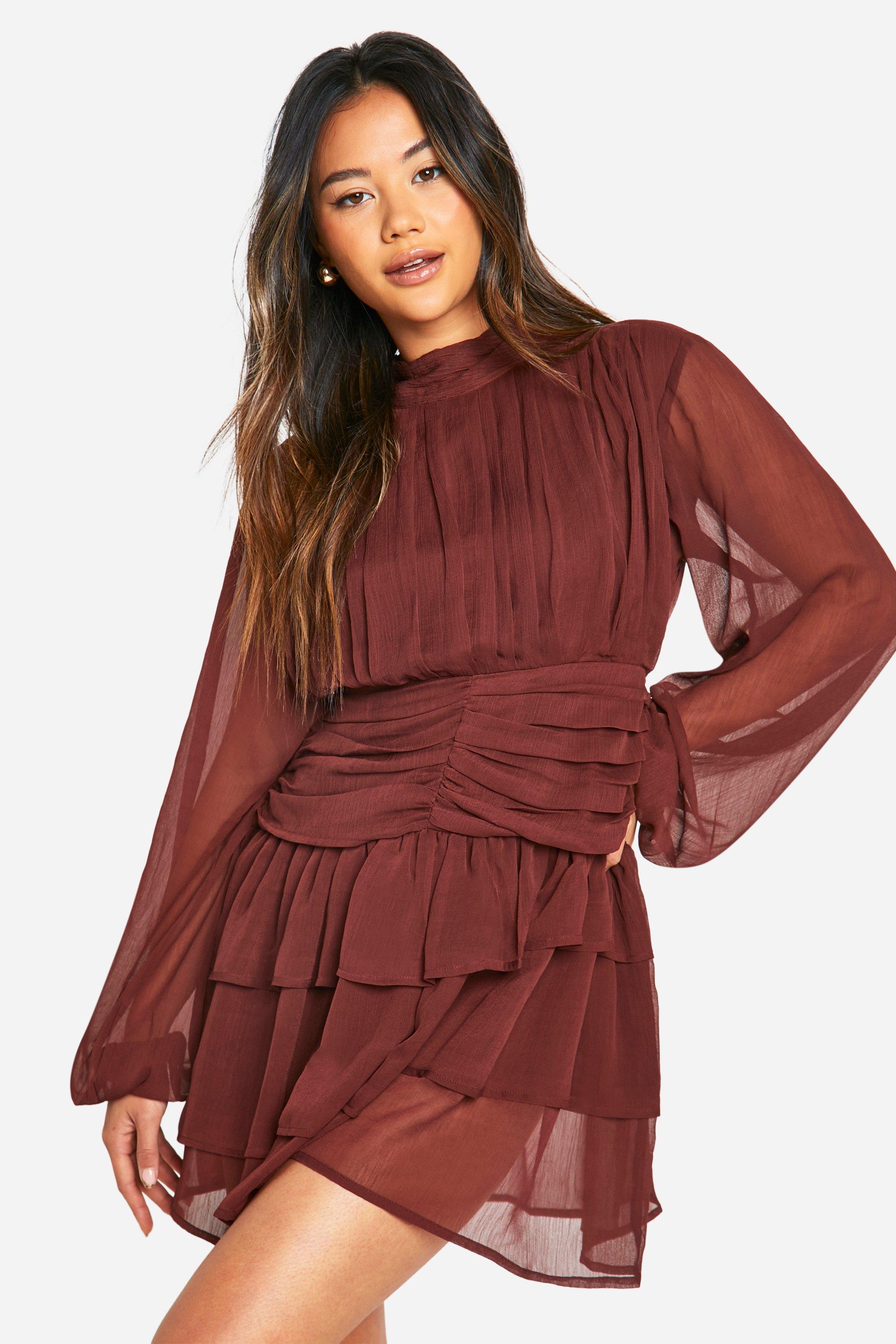 Boohoo Gerimpelde Chiffon Mini Jurk Met Hoge Hals, Chocolate