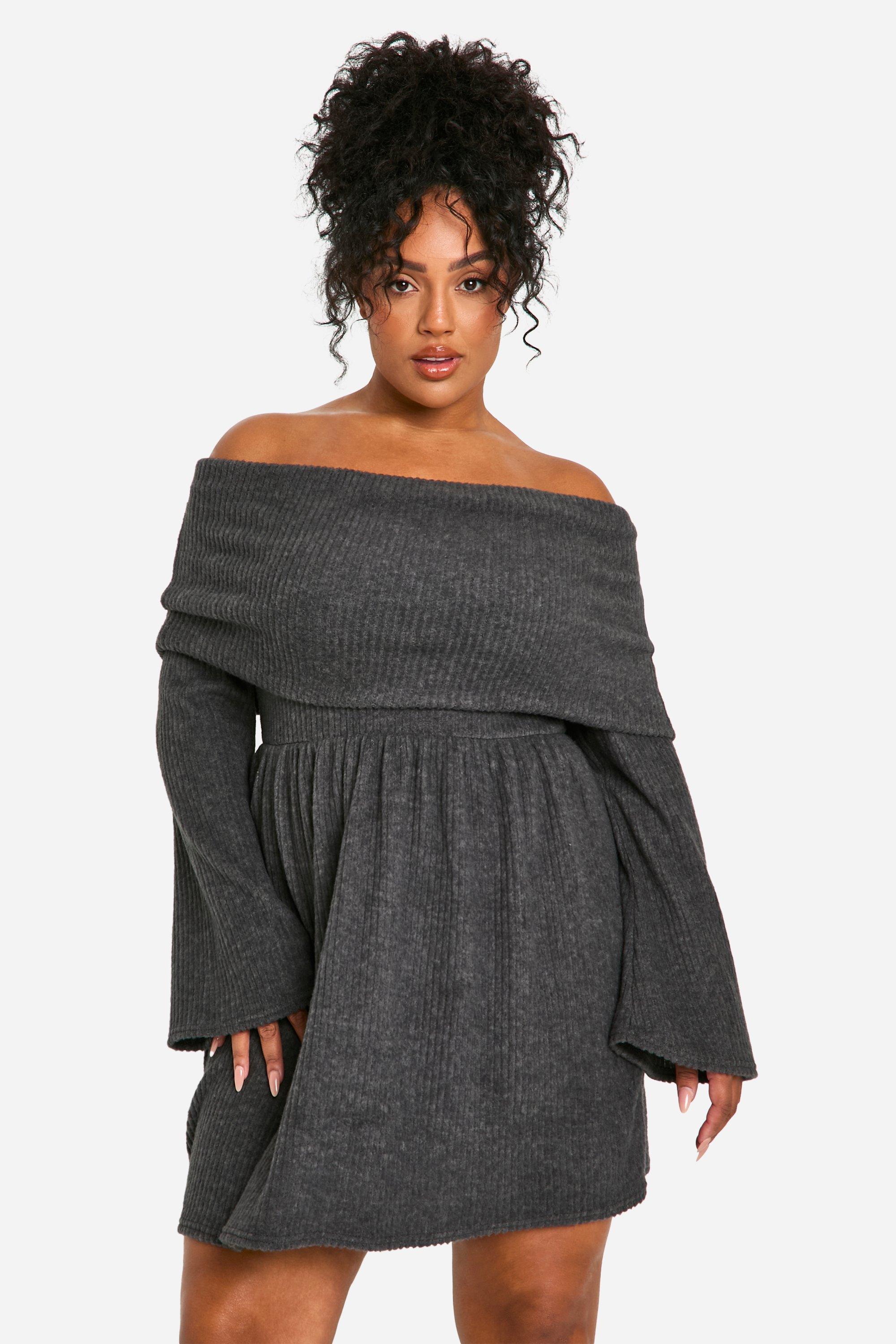 Boohoo Plus Geborstelde Geribbelde Off Shoulder Skater Jurk, Charcoal